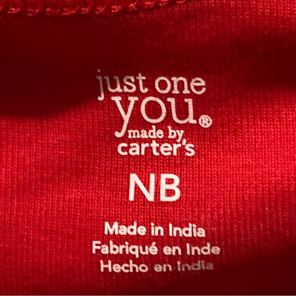 CARTERS NWT NEWBORN SANTA SET SNAP BOTTOM ONSIE - Picture 6 of 6